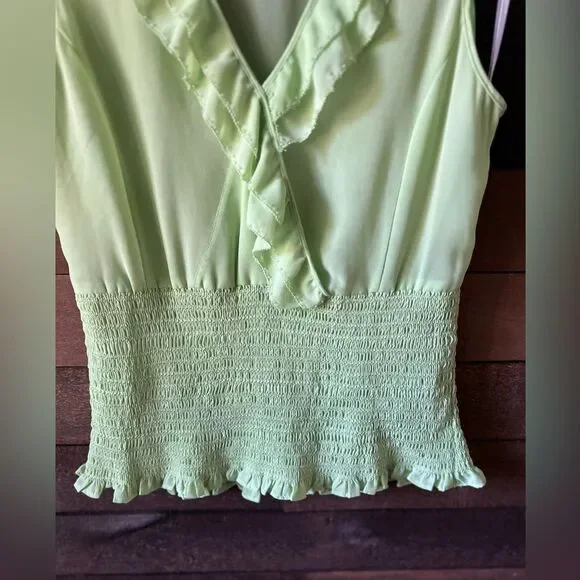 Vintage Lime Green Ruffle Blouse Smocked Waist Sleeveless Carrie Allen S - Picture 3 of 7